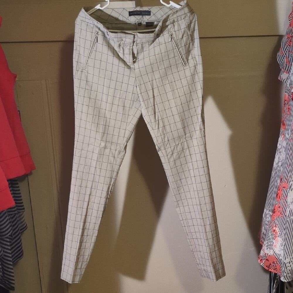 The Limited Gray Chinos with Subtle Check Design